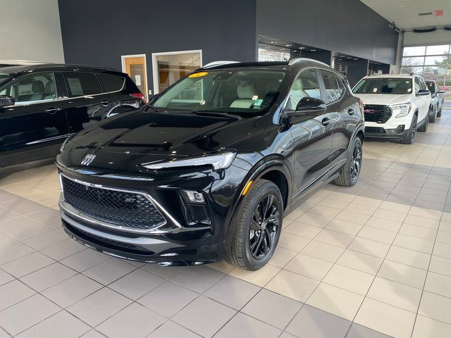 Certified 2024 Buick Encore GX Sport Touring w/ Advanced Technology Package image 4