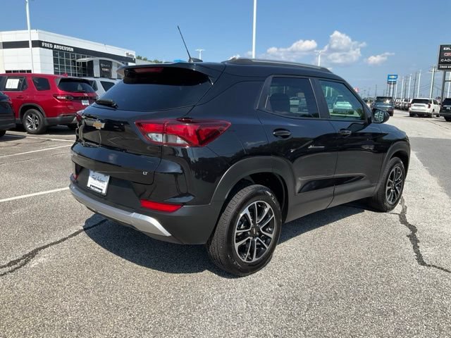 Used 2025 Chevrolet TrailBlazer LT AWD/4WD image 21