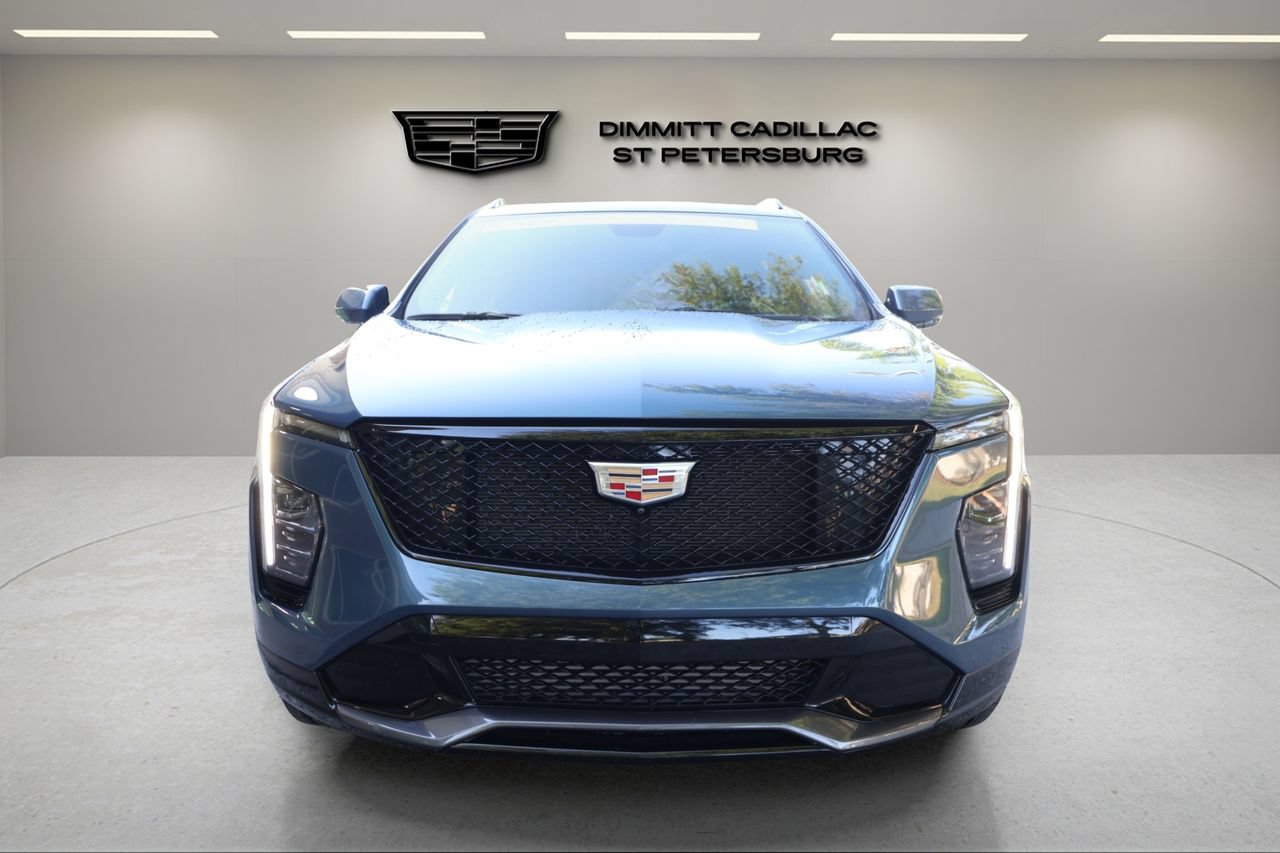Certified 2025 Cadillac XT4 Sport w/ LPO, Floor Liner Package FWD image 8