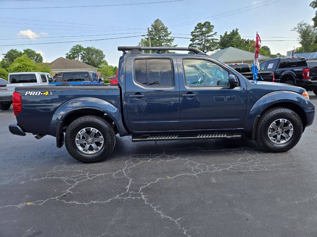 Used 2017 Nissan Frontier PRO-4X w/ Pro-4x Luxury Package AWD/4WD image 7