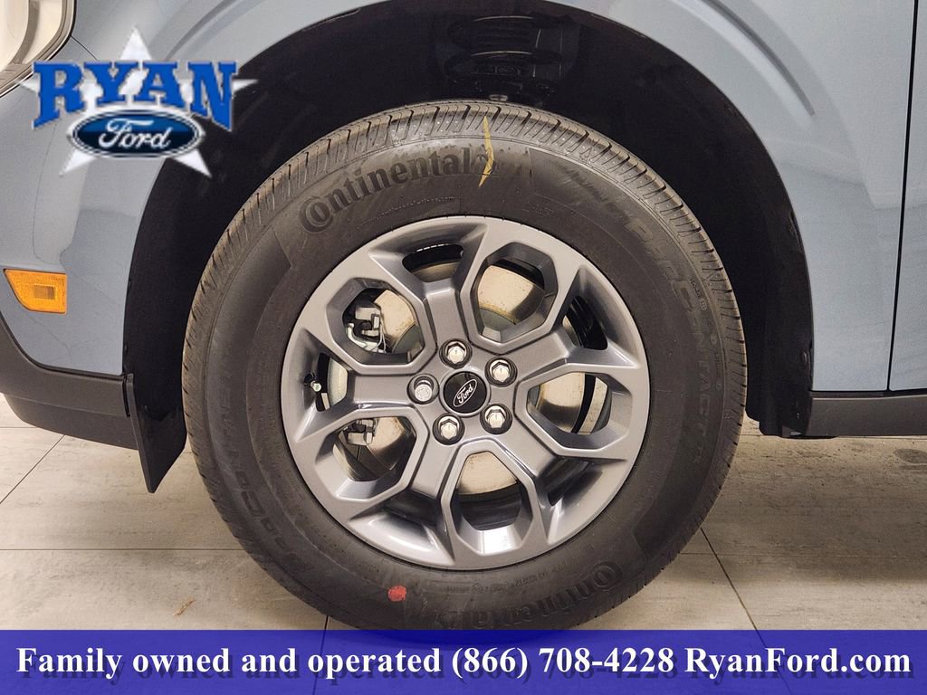 New 2026 Ford Maverick XLT FWD image 7