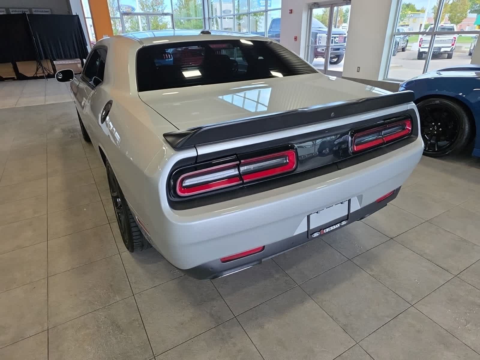 Used 2022 Dodge Challenger R/T w/ Blacktop Package RWD image 17