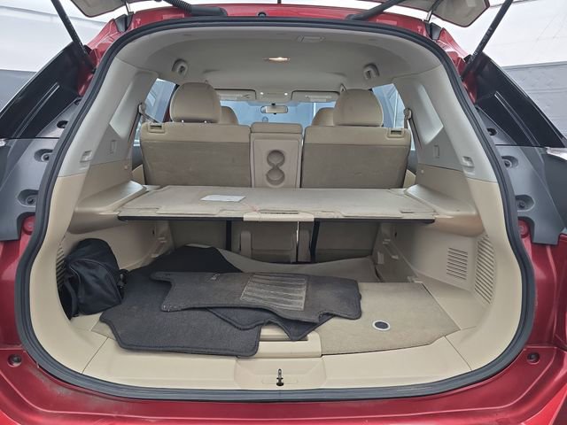 Used 2015 Nissan Rogue S image 24