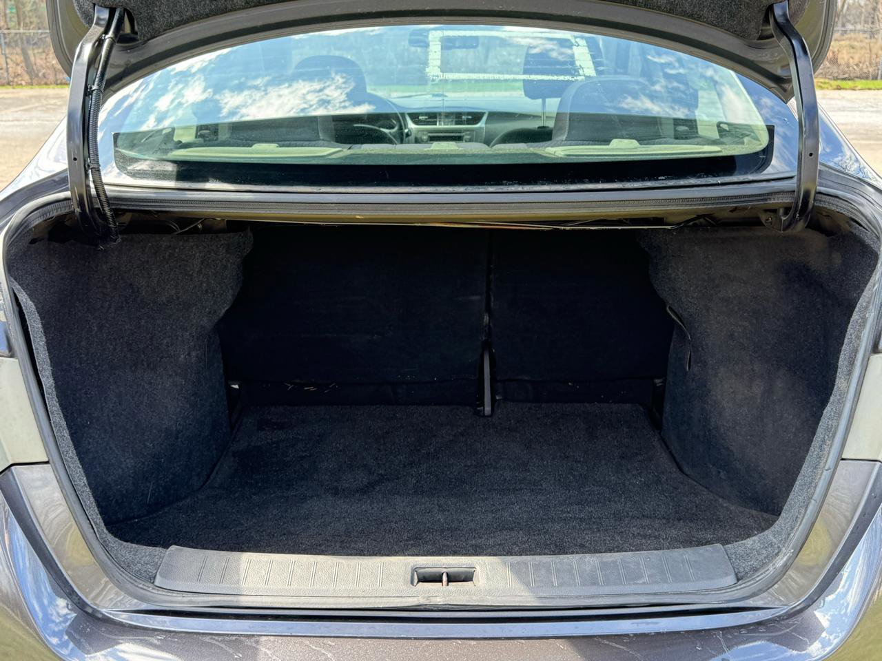 Used 2013 Nissan Sentra SR w/ Electronics Pkg image 16