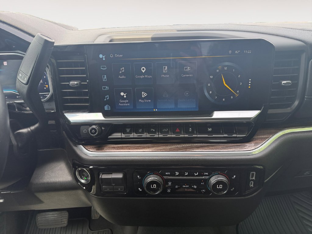 Used 2025 Chevrolet Silverado 2500 LT w/ Safety Package AWD/4WD image 11