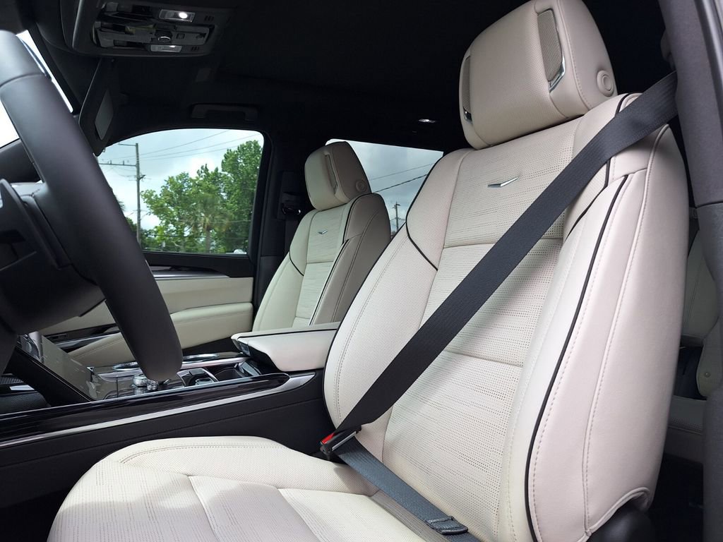 New 2026 Cadillac Escalade Sport w/ Touring Package AWD/4WD image 24