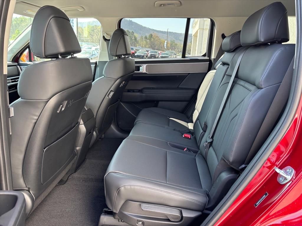 New 2026 Hyundai Santa Fe SEL FWD image 10