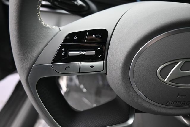 New 2026 Hyundai Elantra Sport FWD image 17