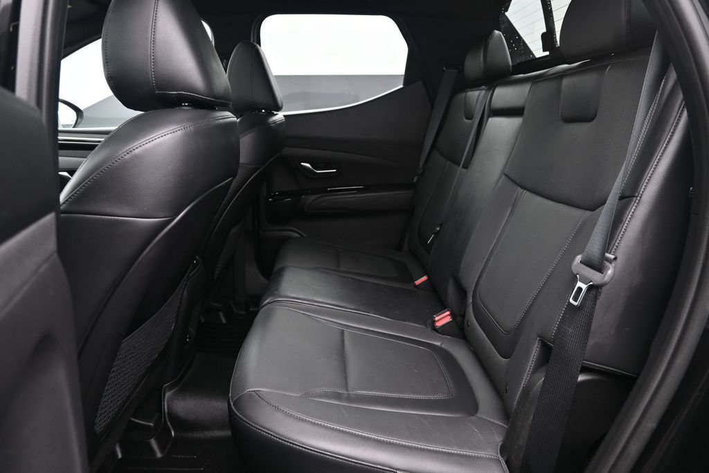 Used 2022 Hyundai Santa Cruz Limited AWD/4WD image 12