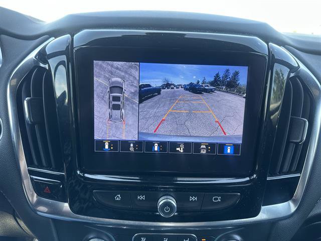 Used 2023 Chevrolet Traverse LT w/ LT Premium Package AWD/4WD image 22