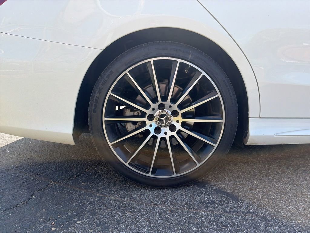Used 2018 Mercedes-Benz C 300 Sedan image 9