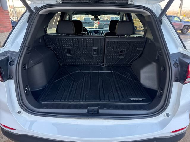 Certified 2024 Chevrolet Equinox LT w/ LPO, Floor Liner Package image 25