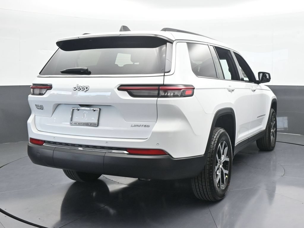 Used 2025 Jeep Grand Cherokee L Limited RWD image 5
