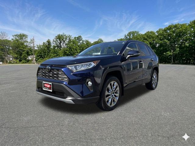 Used 2020 Toyota RAV4 Limited w/ All Weather Liner Package AWD/4WD image 4