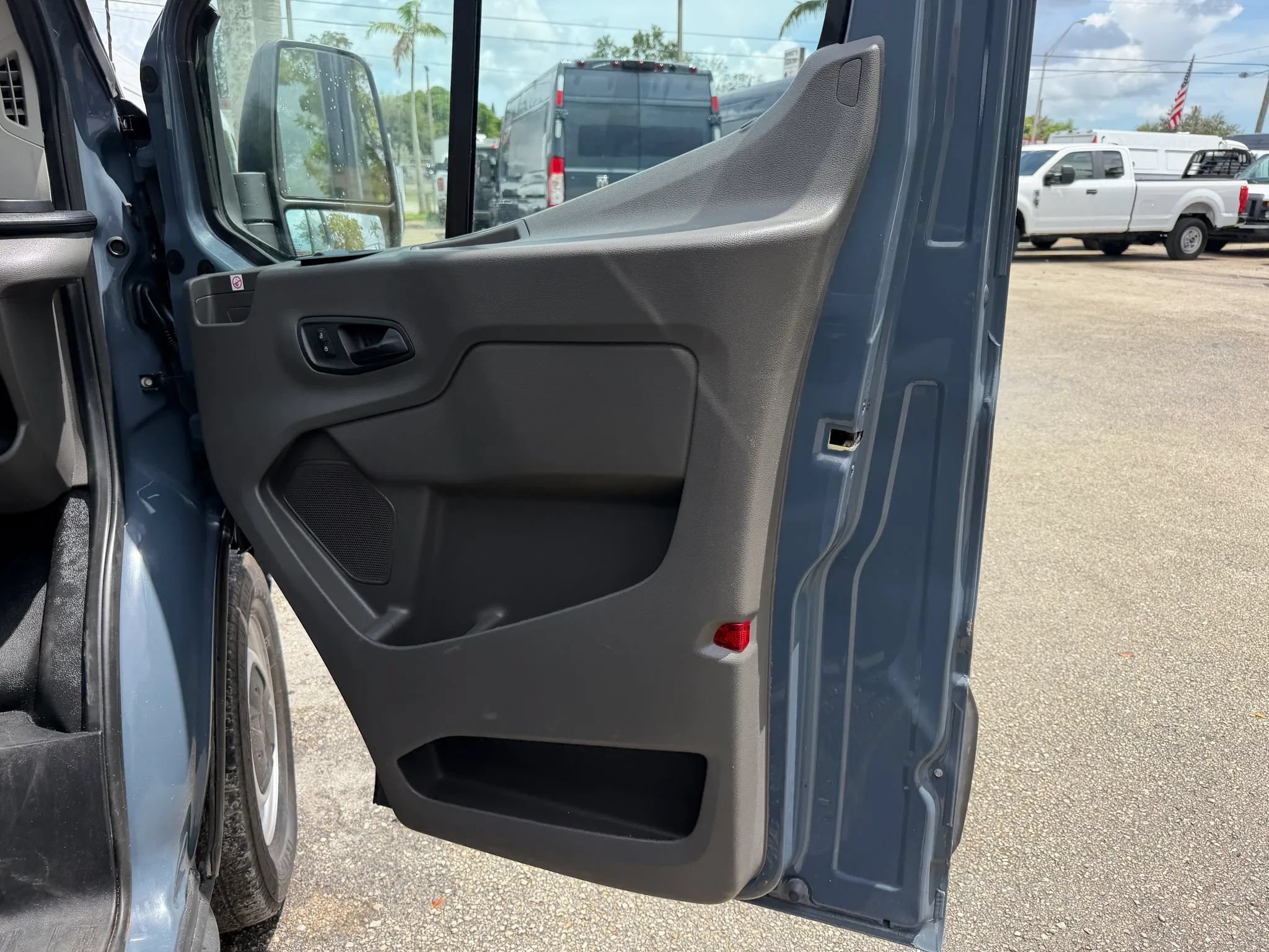 Used 2020 Ford Transit 250 148 High Roof Extended RWD image 16