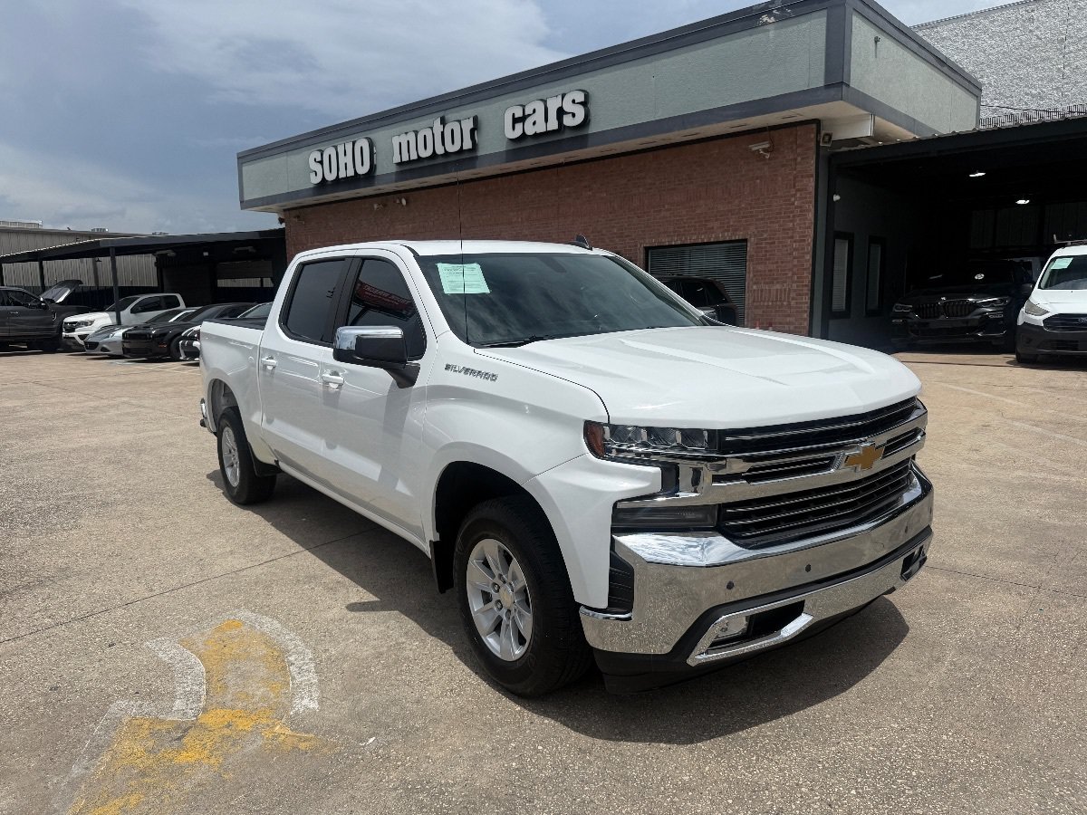 Used 2021 Chevrolet Silverado 1500 LT RWD image 2