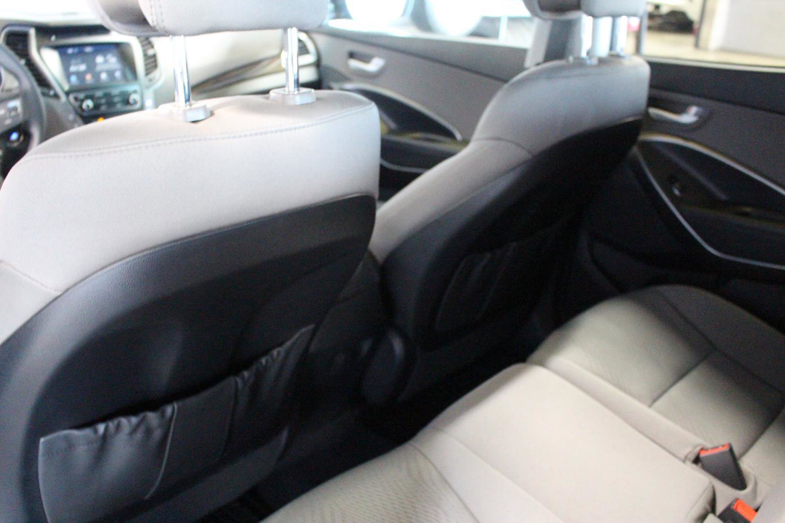 Used 2018 Hyundai Santa Fe Sport w/ 2.4L Value Package 02 image 32