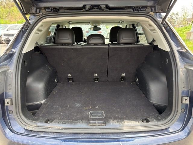 Used 2018 Jeep Compass Latitude w/ Popular Equipment Group image 12