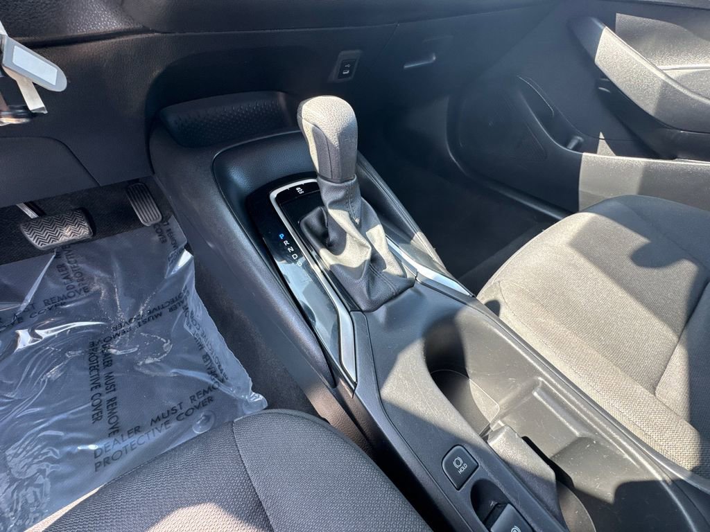 Used 2024 Toyota Corolla LE image 31