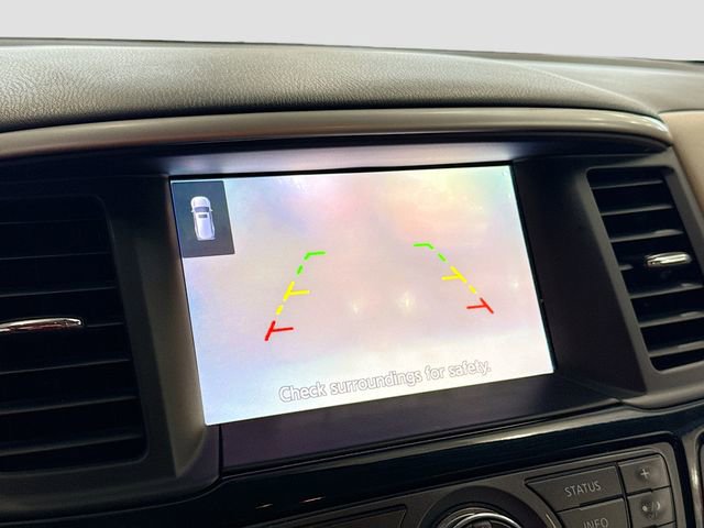 Used 2018 Nissan Pathfinder SV w/ SV Tech Package image 15