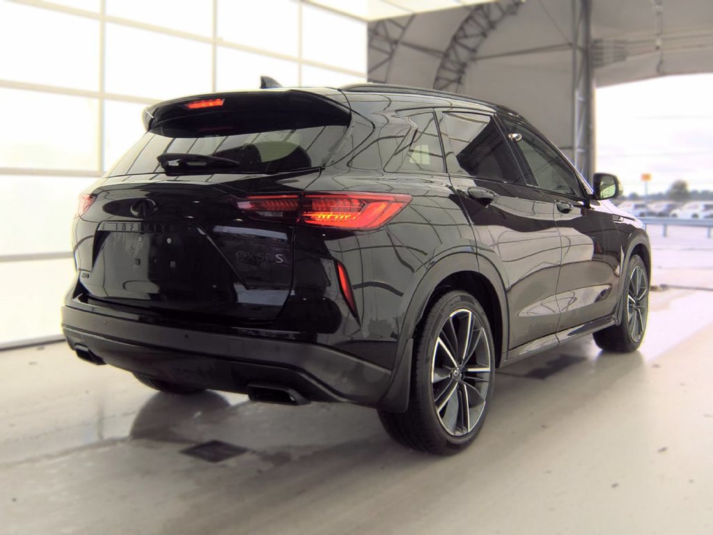 Used 2023 INFINITI QX50 Sport AWD/4WD image 2