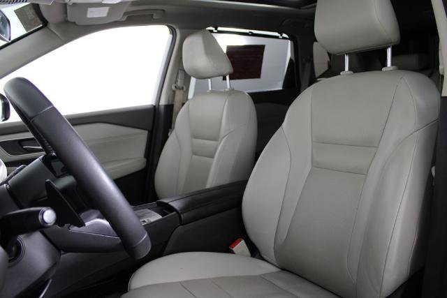 Certified 2021 Nissan Rogue SV w/ Premium Package FWD image 20