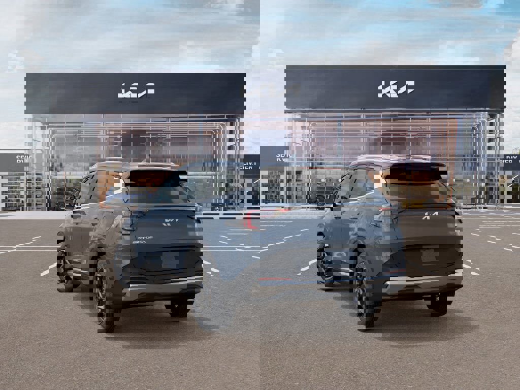 New 2026 Kia Sportage EX image 4