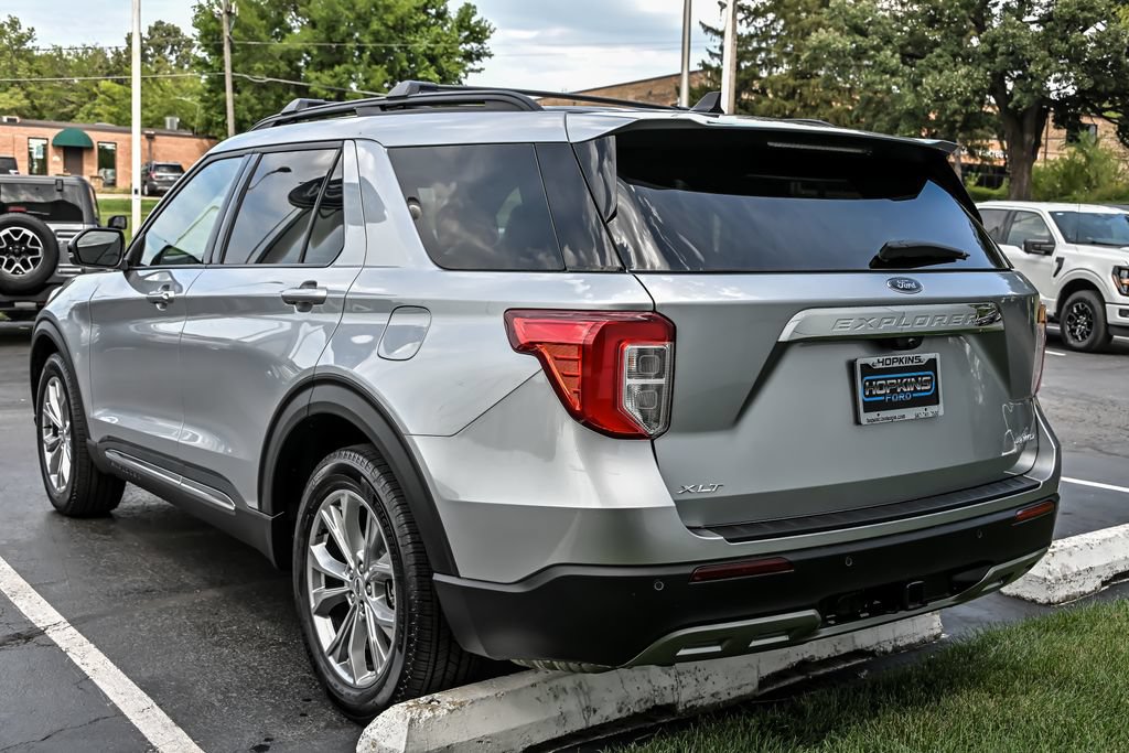 Certified 2024 Ford Explorer XLT w/ Equipment Group 202A AWD/4WD image 6