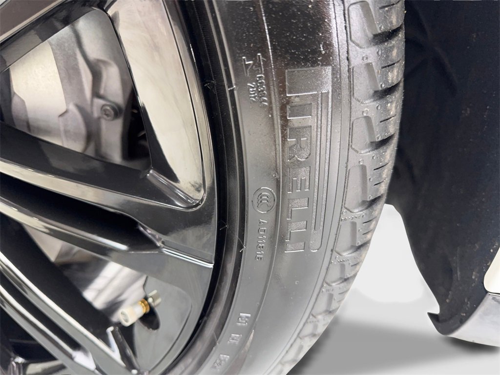 Used 2023 Land Rover Range Rover SE image 90