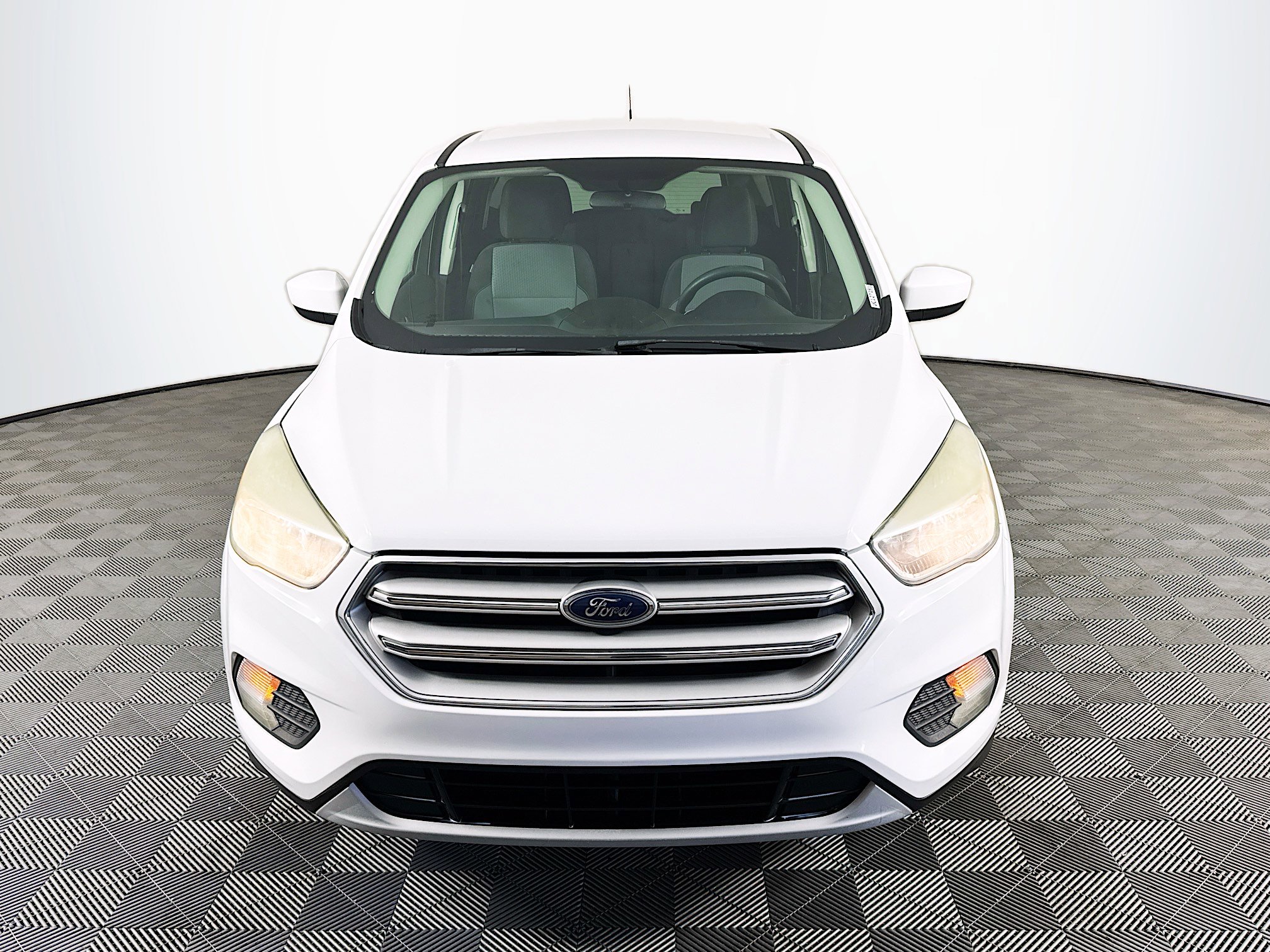 Used 2017 Ford Escape SE FWD video 2