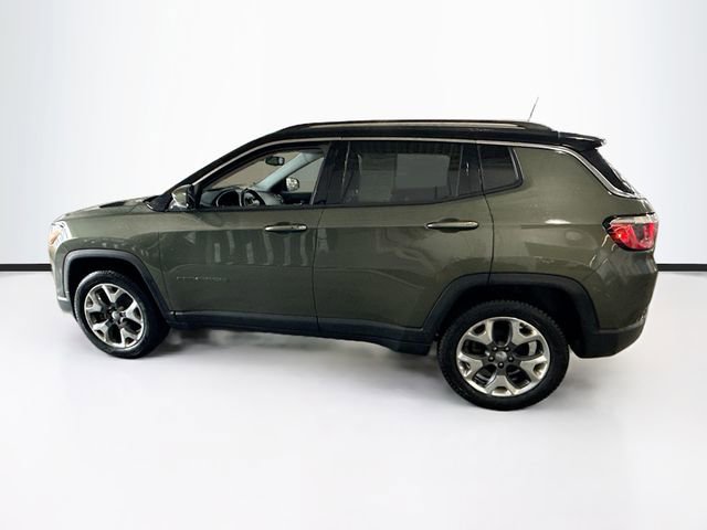 Used 2018 Jeep Compass Limited image 9