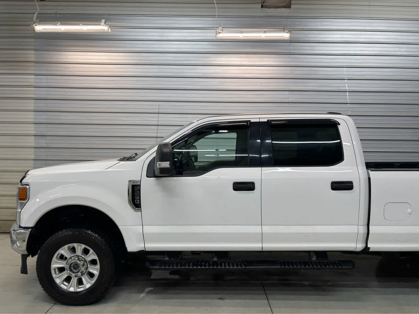 Used 2020 Ford F250 XLT image 3