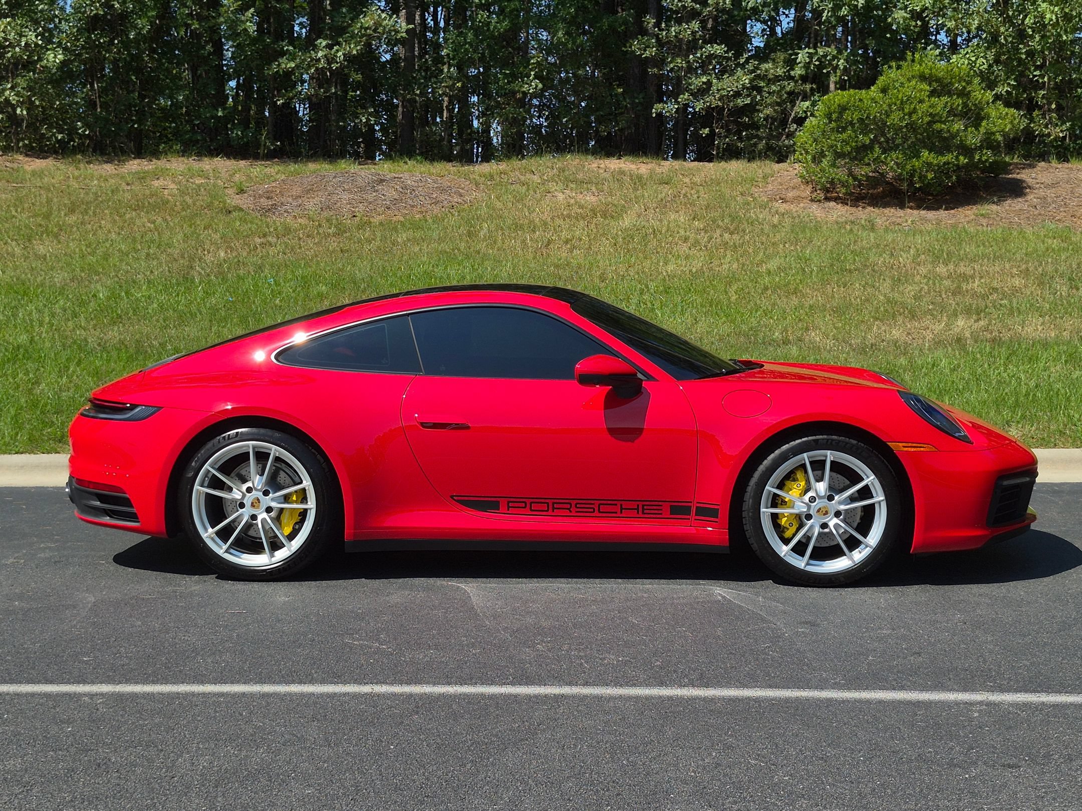 Certified 2021 Porsche 911 Carrera RWD image 31