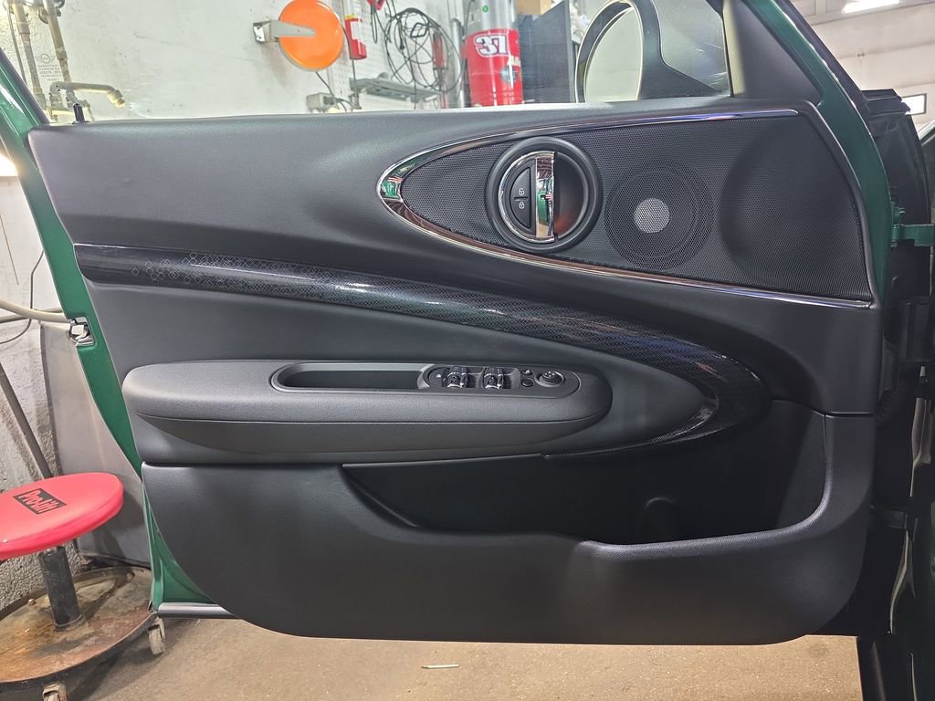 Used 2023 MINI Cooper Clubman S image 25