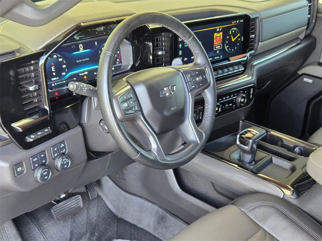 Used 2024 Chevrolet Silverado 1500 ZR2 w/ Technology Package image 10