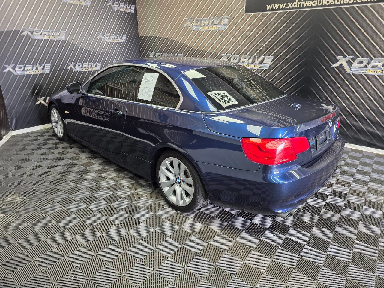 Used 2013 BMW 328i Convertible RWD image 10