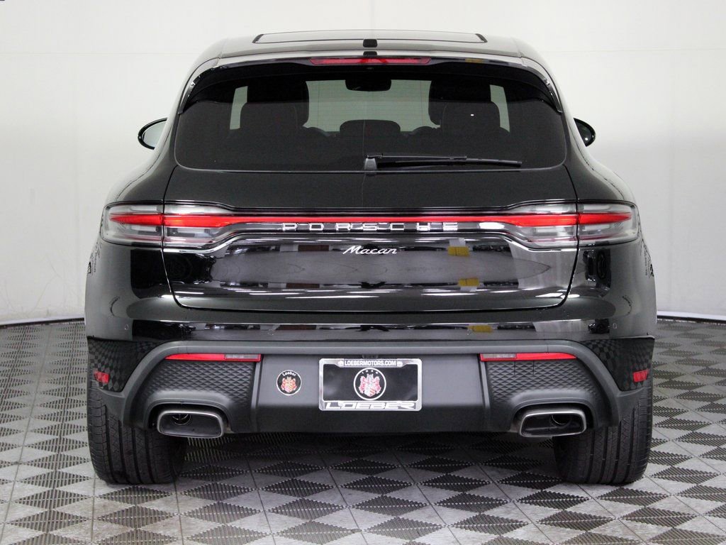 Certified 2025 Porsche Macan image 6