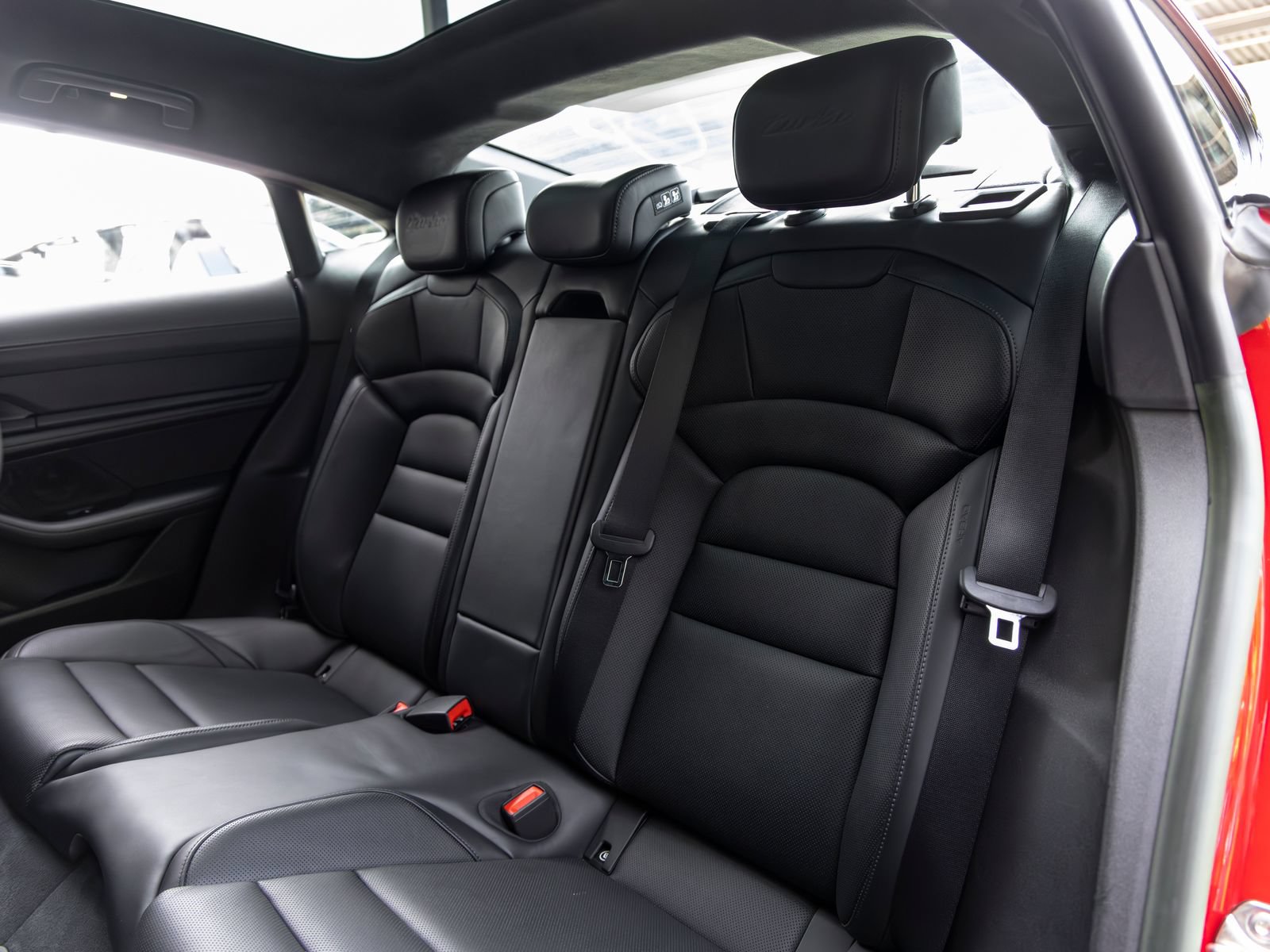 Certified 2024 Porsche Taycan Turbo AWD/4WD image 43