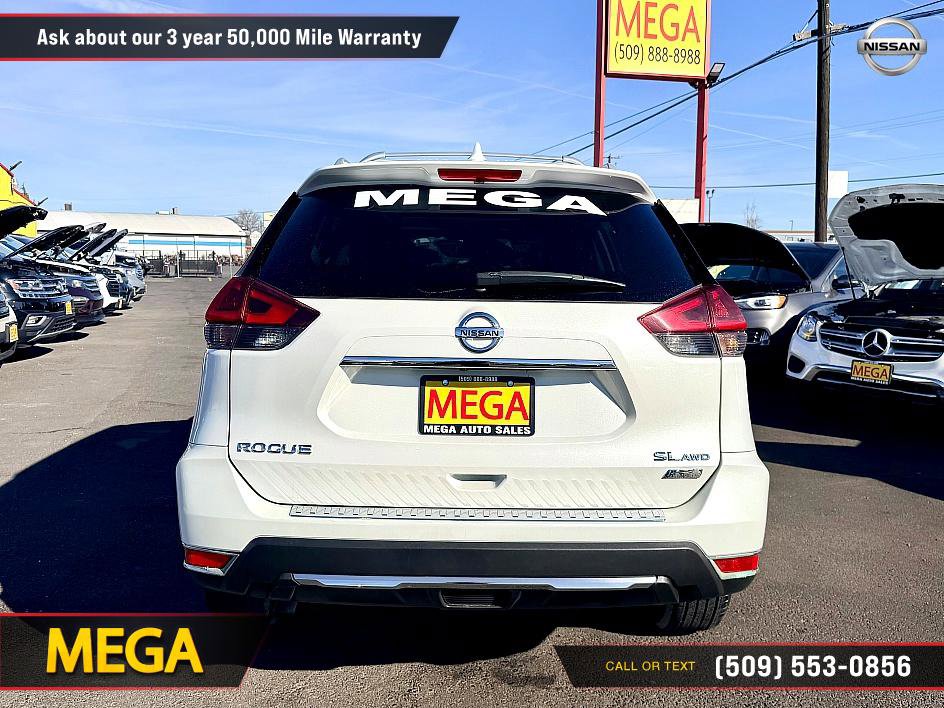 Used 2018 Nissan Rogue SL image 10