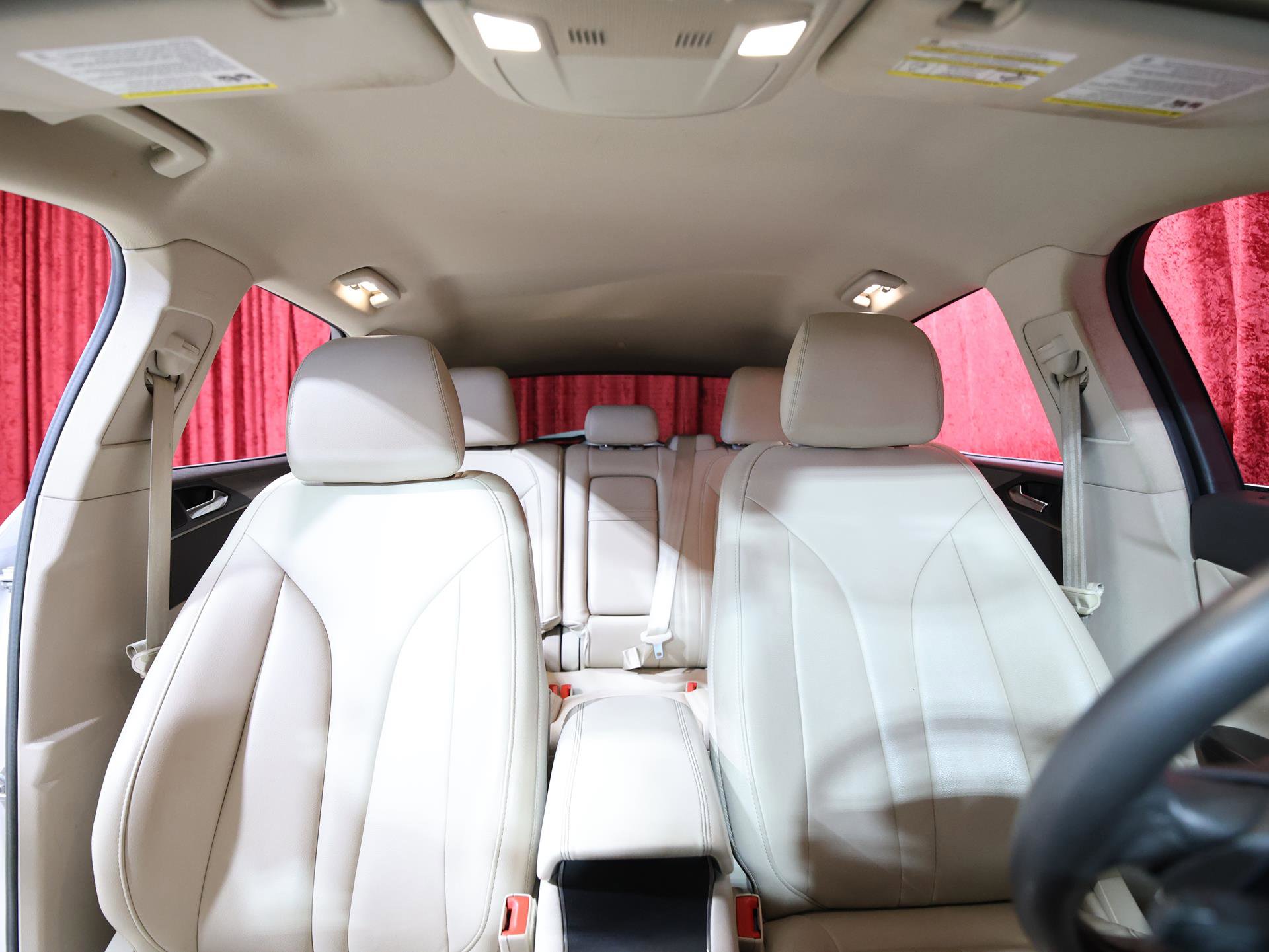 Used 2017 Lincoln MKC Premiere image 22