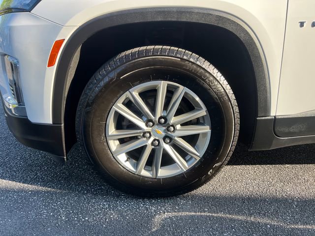 Used 2023 Chevrolet Traverse LT AWD/4WD image 28