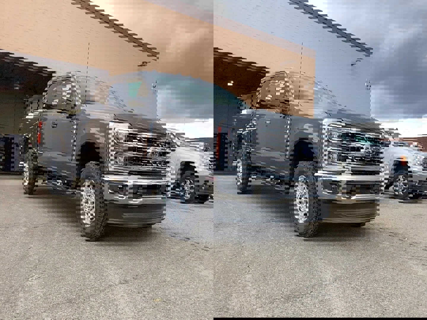 New 2026 Ford F350 XLT image 1
