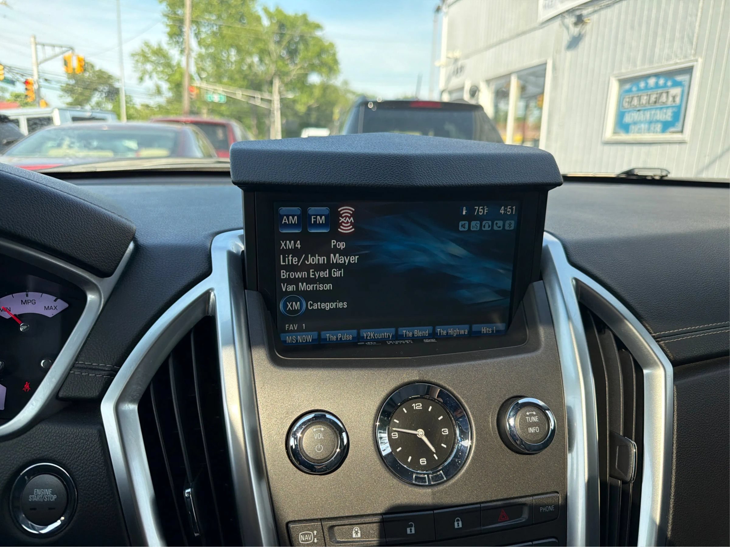Used 2012 Cadillac SRX Premium AWD/4WD image 17