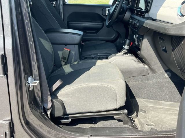 Used 2024 Jeep Wrangler Sport S image 23