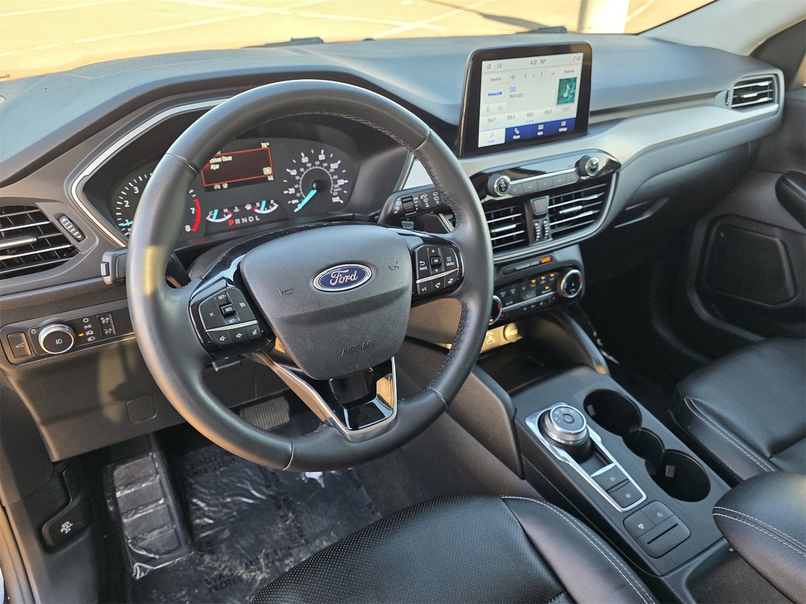 Used 2022 Ford Escape SEL image 10