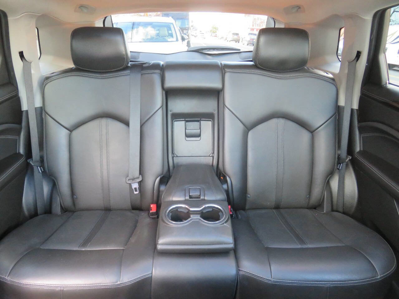 Used 2013 Cadillac SRX Luxury image 25