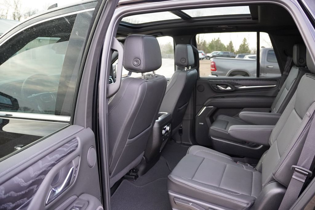 Certified 2023 GMC Yukon Denali image 17