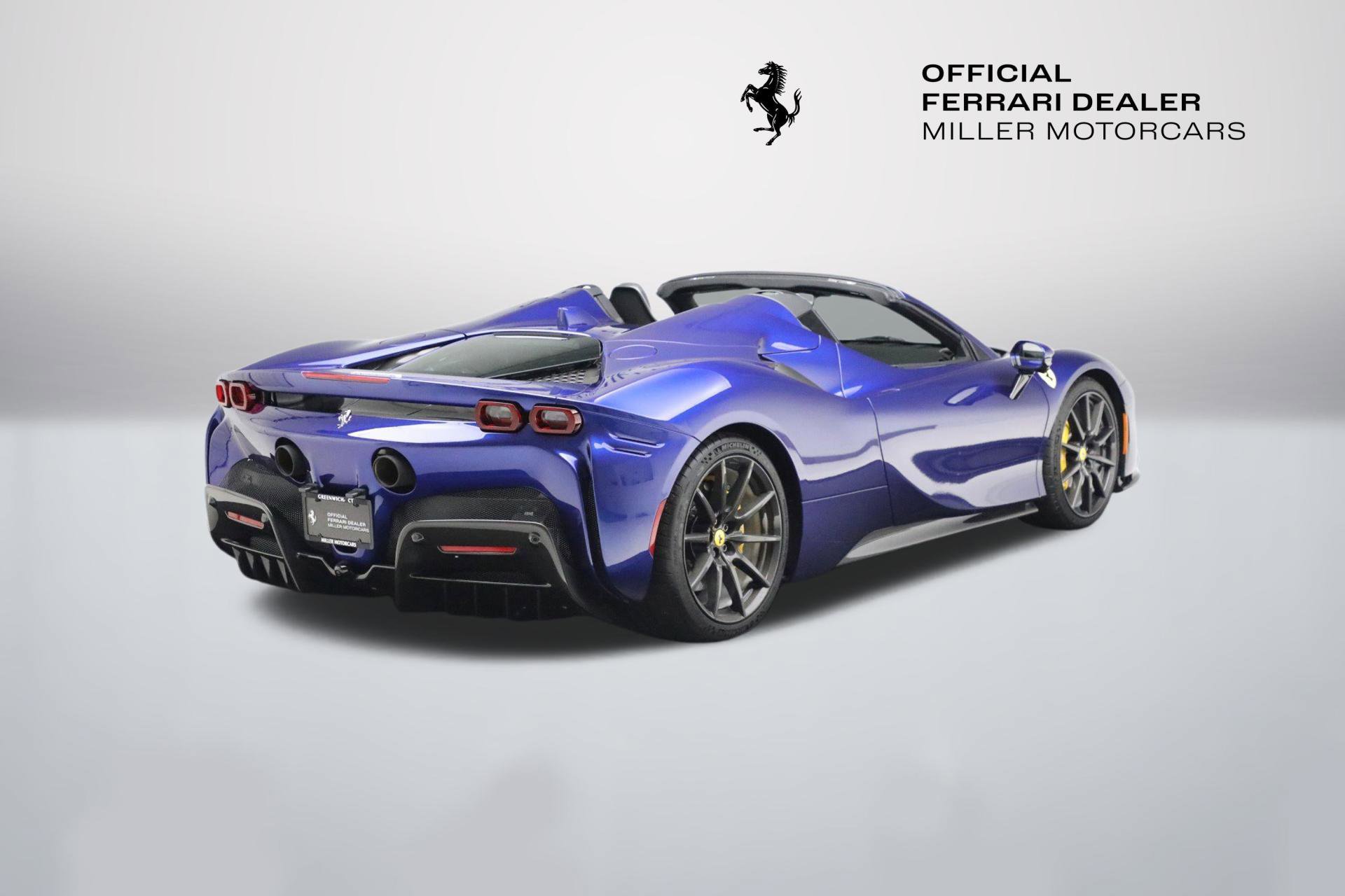 Certified 2022 Ferrari SF90 Spider image 8