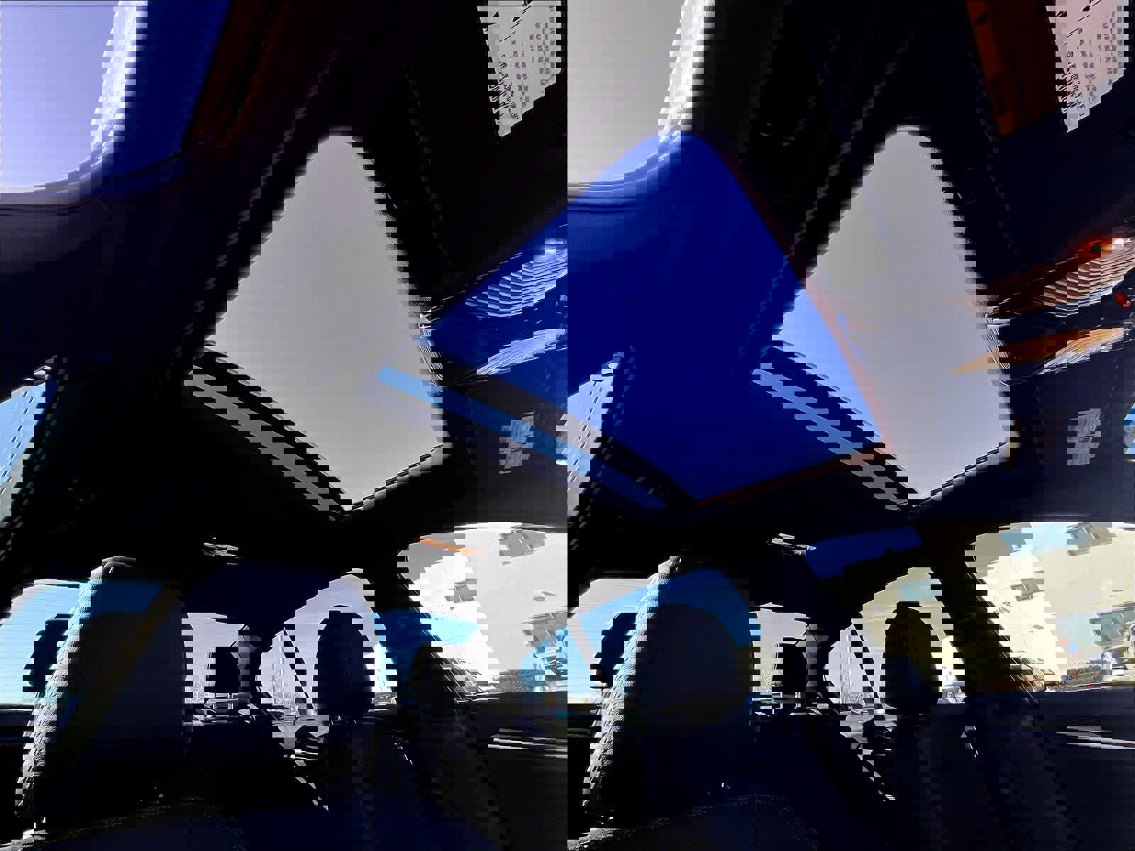 Used 2023 BMW 540i w/ Premium Package image 27