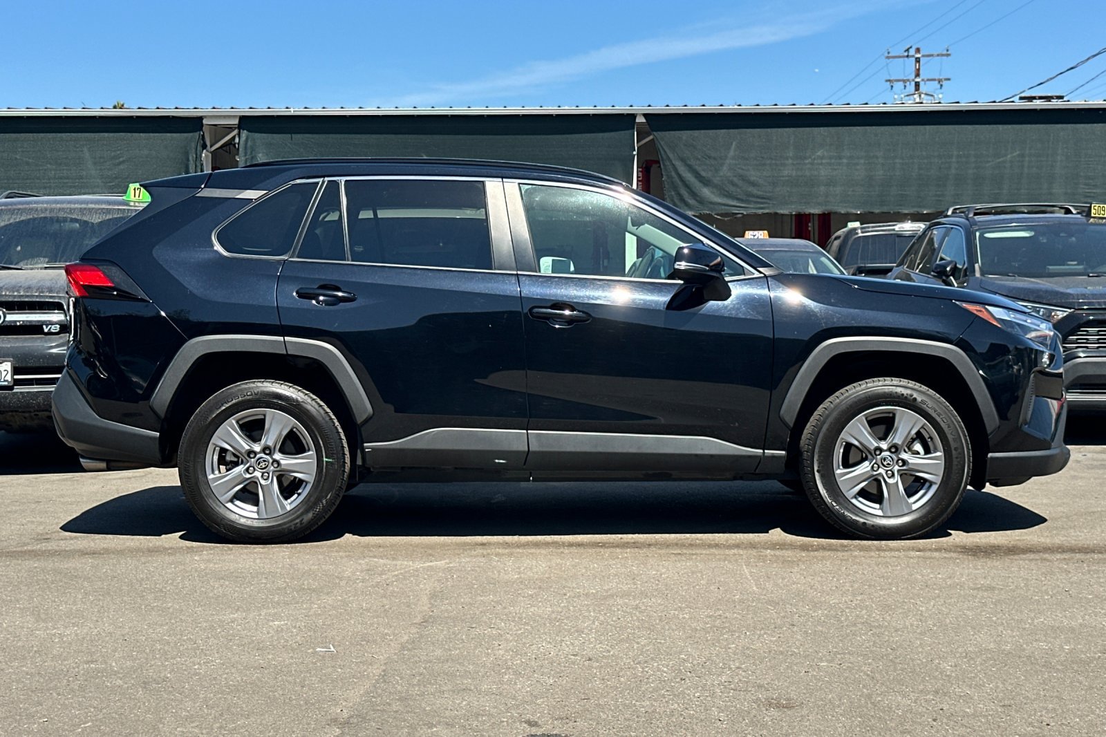 Used 2024 Toyota RAV4 XLE FWD image 3